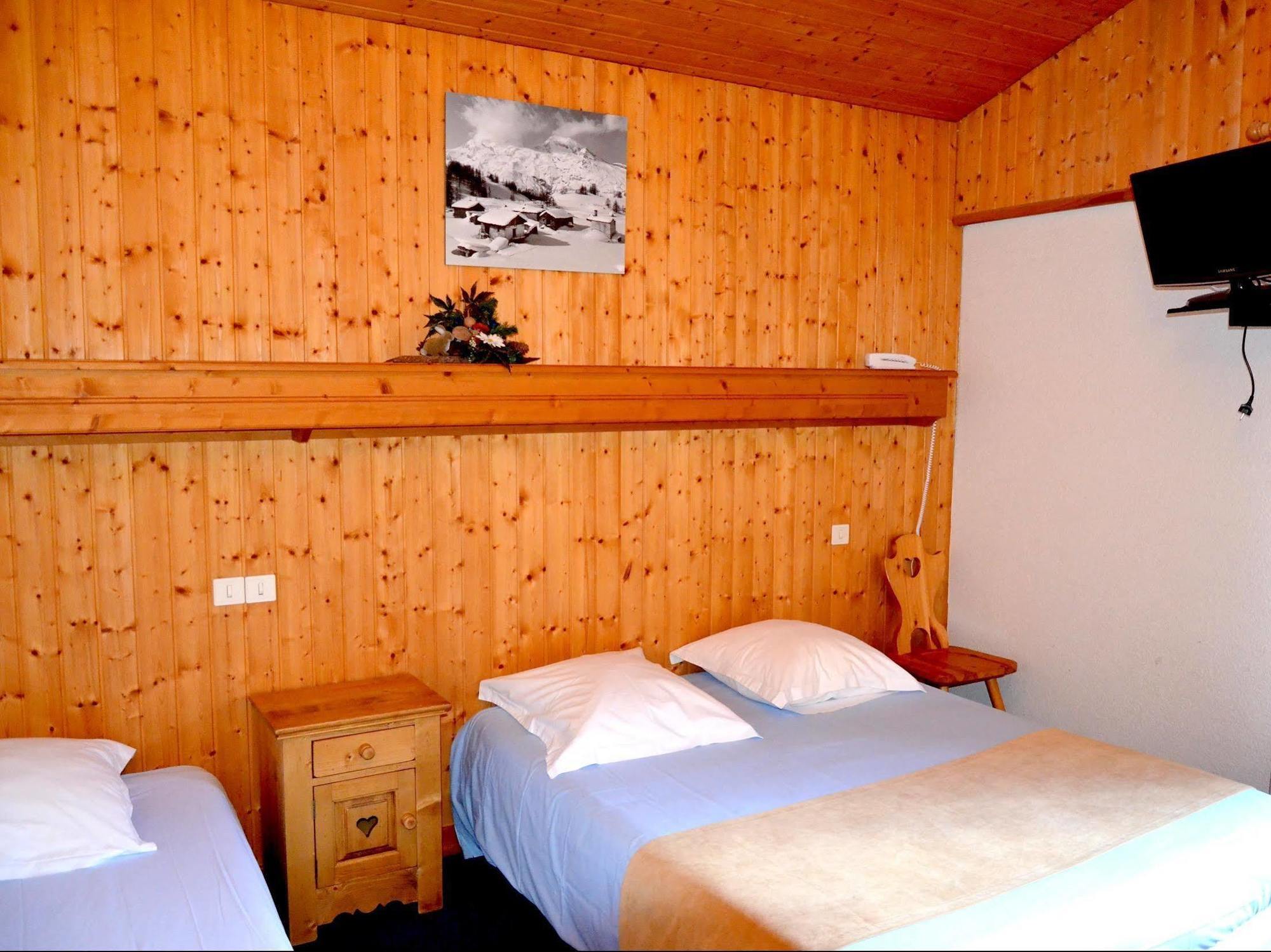 Hotel Les Bruyeres Morzine Exterior photo