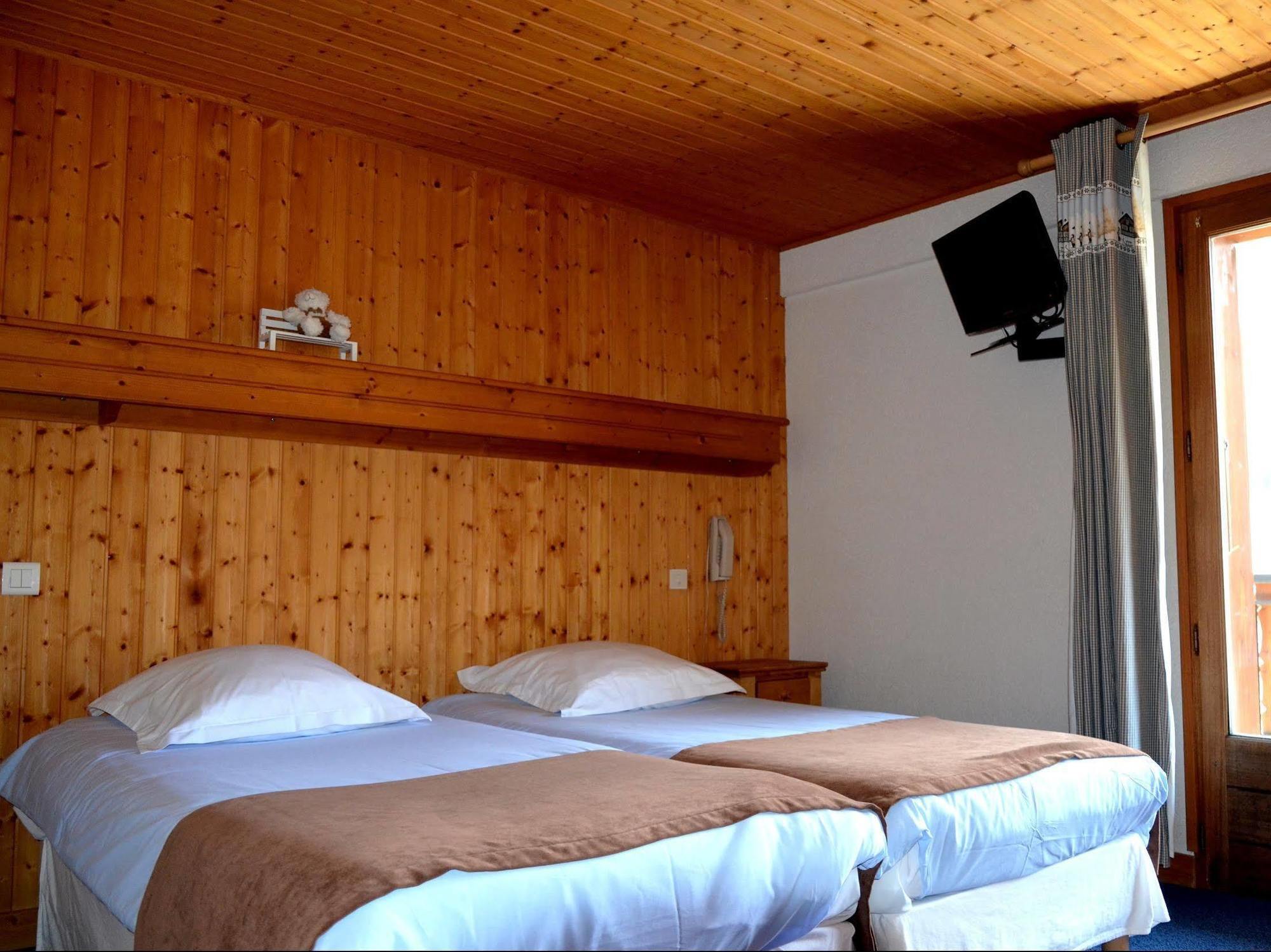 Hotel Les Bruyeres Morzine Exterior photo