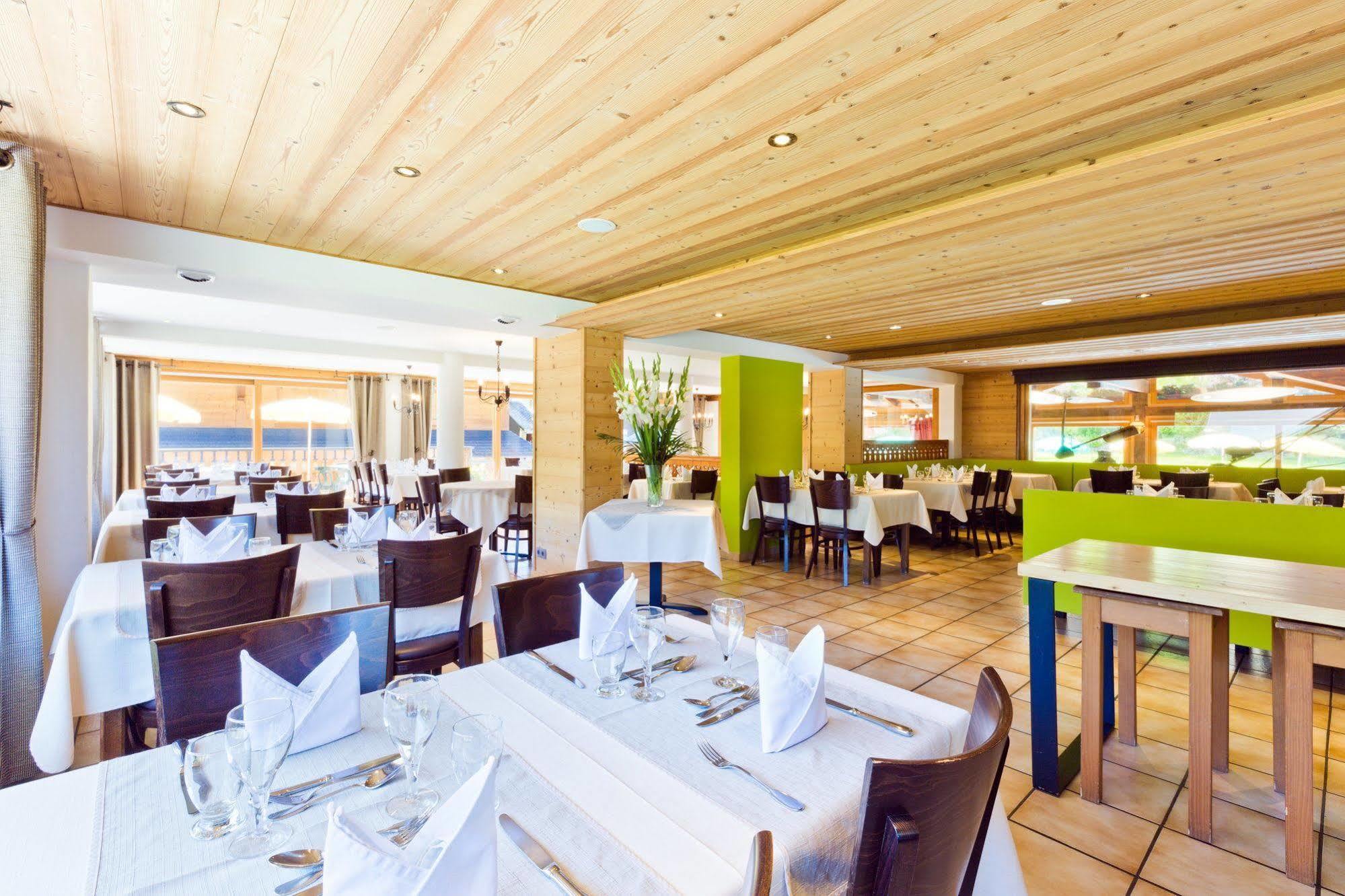 Hotel Les Bruyeres Morzine Exterior photo