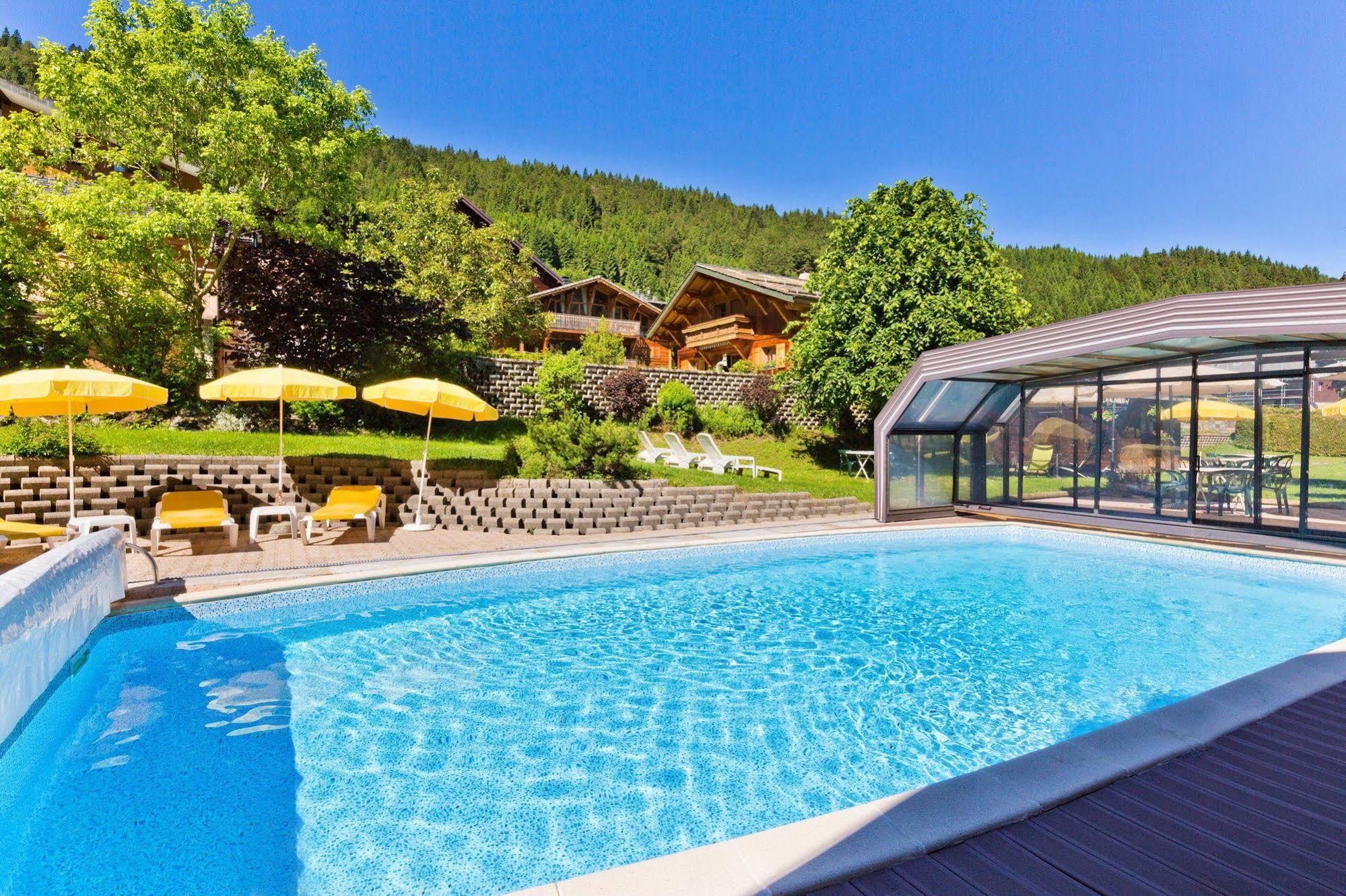 Hotel Les Bruyeres Morzine Exterior photo